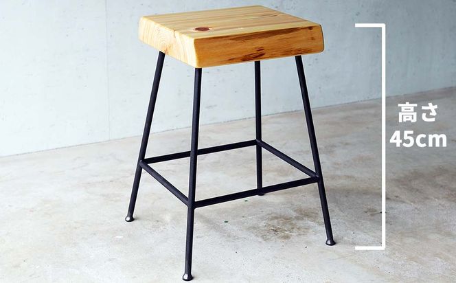 ヒノキ耳付きのスツール（Compago）45cm E-mp-A15A