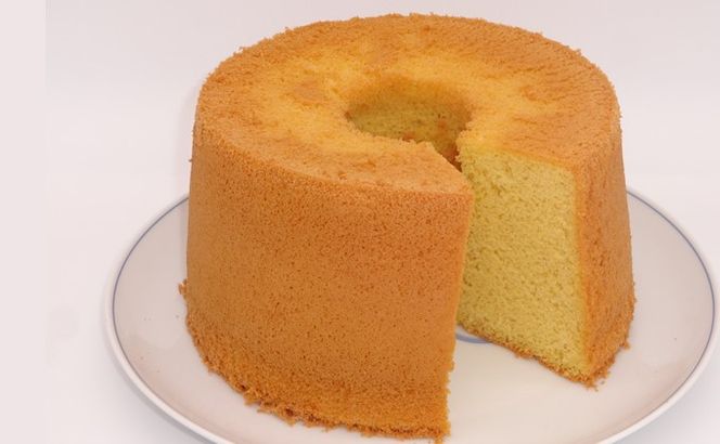 米粉のシフォンケーキプレーン（ホール）