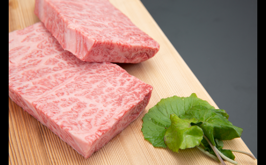 【山形牛　厳選希少部位】ザブトンステーキ400ｇ×リブロースステーキ400ｇセット