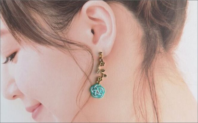 ひすい＊ 『花時』アシンメトリーピアス/水引ピアス AM00319