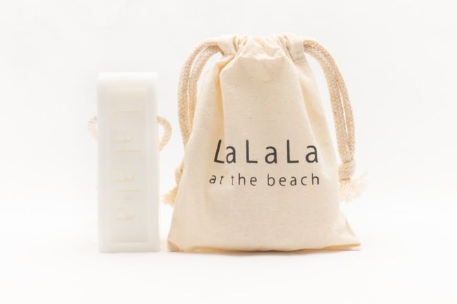 【海洋性由来】塩石鹸（石鹸用ロープ付き） [浜辺のLaLaLa 宮城県 気仙沼市 20563568] 石けん せっけん いい香り 柑橘系