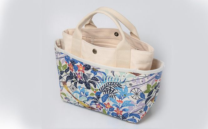 「琉球帆布」お散歩バッグ きらきらシークヮーサー - 帆布 布 トート トートバッグ 琉球紅型 人気 紅型作家 宮城守男 おしゃれ レディース ファッション お出かけ かばん 鞄 手仕事 手づくり ハンドメイド 琉球帆布 伝統技術 沖縄県 八重瀬町【価格改定】