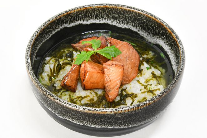 三陸食堂 お茶漬け ギフトセット めかじき & ぶり 各2食入×2 計8食 [阿部長商店 宮城県 気仙沼市 20563941] メカジキ ブリ 魚介類 おかず 手軽 国産 魚 切り身 海鮮 漬け 茶漬け 茶漬 簡単 食べ比べ 常温 簡易包装 