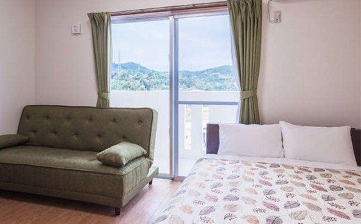 【ヤカシーサイド】素泊まり　1泊宿泊券（最大3名）