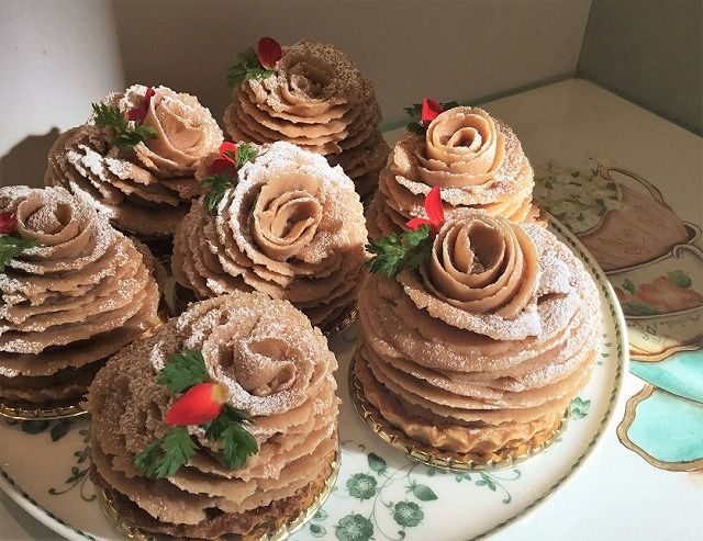 ごろっと幸せ一粒　薔薇の贅沢モンブラン 3個セット 栗 甘露煮 マロン スイーツ デザート 花びら バラ 薔薇 タルト ケーキ みりん 秋　H080-040