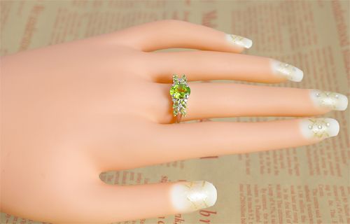 ペリドット リング 2.5ct Ag900(Pt100) （13379）　BR-27