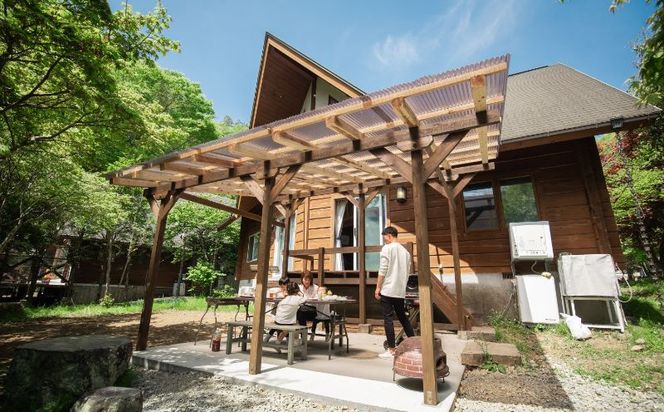 HG002 都留市の別荘民泊「ログハウスkizuki」1泊定員7名まで