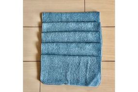 005A095 抗ウイルスミニハンカチ袋入 青グレー【泉州タオル 国産 普段使い シンプル 日用品】