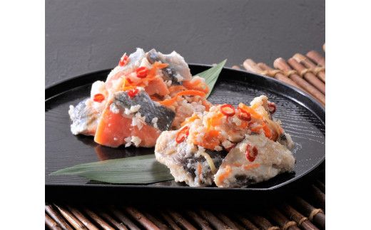【北海道産】鮭・ほっけ飯寿司セット計1kg　漁師の発酵郷土食