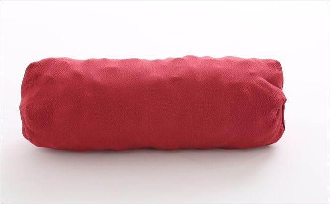 ちりめん首枕（赤色）　AM00339
