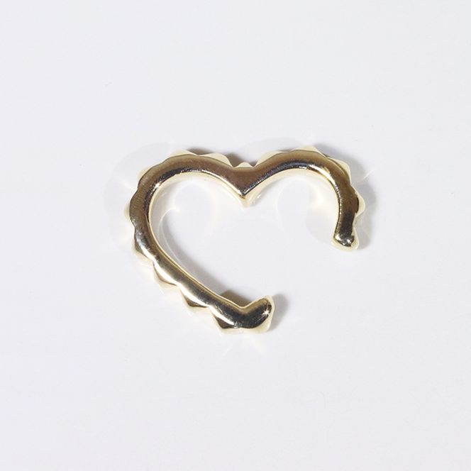 K10　 小ハート　イヤーカフ　BQ-51