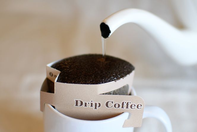 シロネコブレンド ドリップパック コーヒー 10個セット(10杯分) [自家焙煎珈琲豆シロネコ 静岡県 吉田町 22424215] 珈琲 ドリップバッグ 個包装 8000円 8000