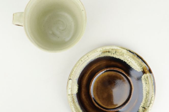 AT003　益子焼　大塚雅淑　掛合コーヒーカップ＆ソーサー2組	