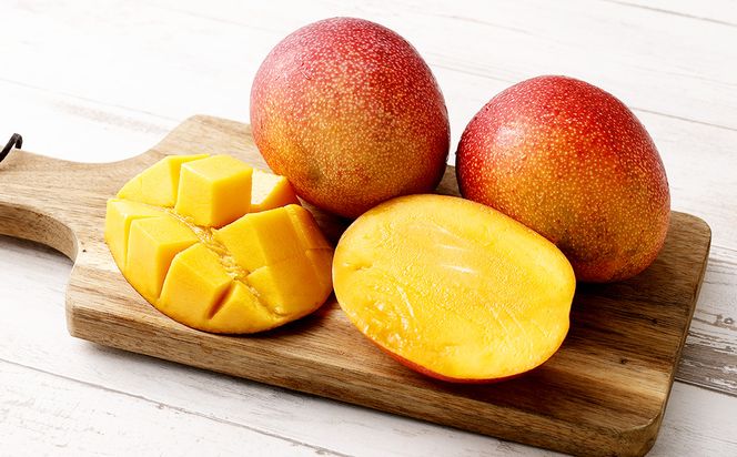 ＜宮崎県産完熟マンゴー L×3玉（約900g）＞2026年4月中旬～7月下旬までに順次出荷【c1130_mm_x2】