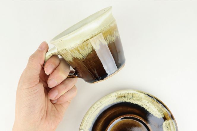 AT003　益子焼　大塚雅淑　掛合コーヒーカップ＆ソーサー2組	