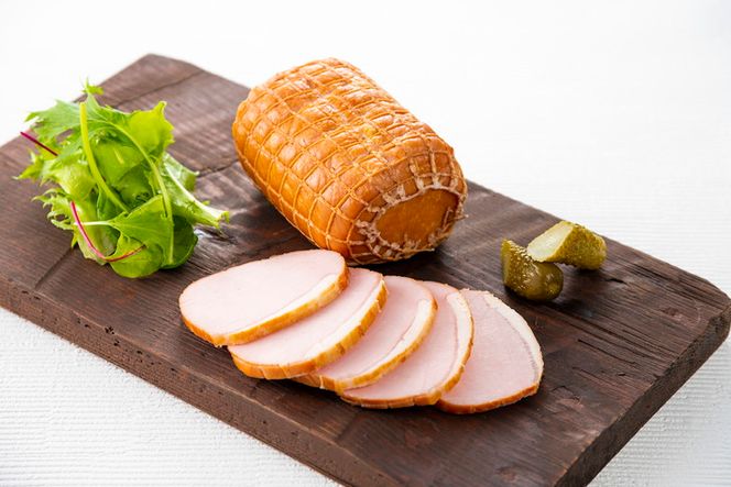 【口の中でお肉がとける贅沢な食感】日進ハム 特選ロースハム 300g ※離島への配送不可 豚ロース肉 NISSIN おかず おつまみ 手土産 FAA-153