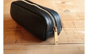 イタリアンレザーペンケース（筆箱） 【ブラック】	Z007VC01