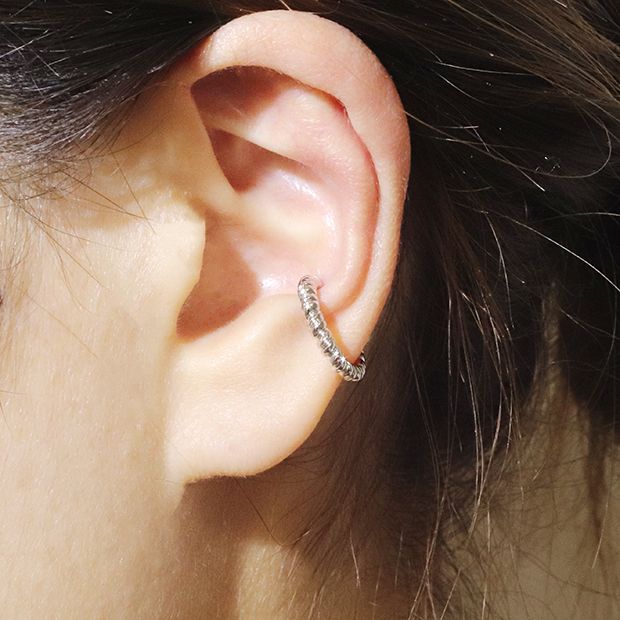 K10　ねじりイヤーカフ　BQ-50