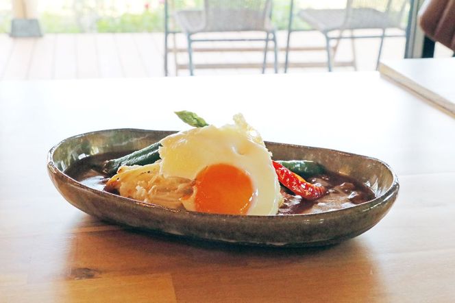 【仲哀焼鏡山窯元】カレー皿 みかん灰 (縦 26.5cm / 横 15.5cm / 高さ 4cm) 皿 陶器 陶磁器 食器