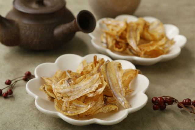 カリっと旨いわし　200g×6個