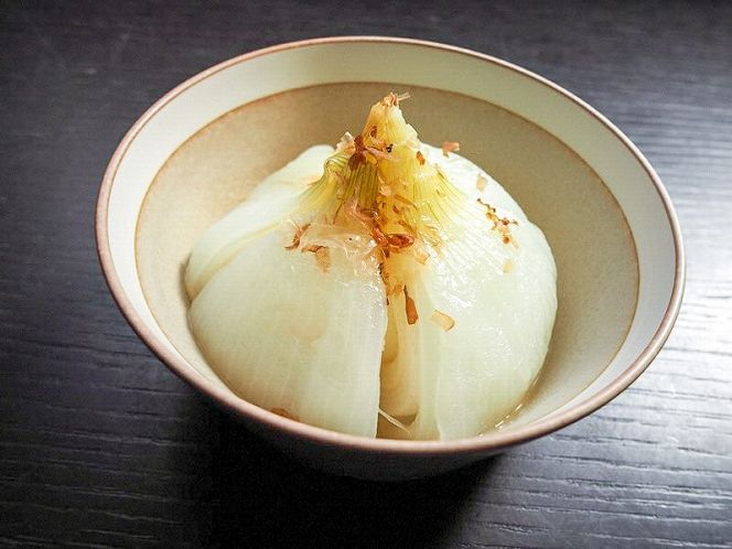 (2026年発送)訳あり 新玉ねぎ 生がおいしい 神重農産のブランド玉ねぎ「旬玉」7kg ブランド玉ねぎ 玉ねぎ 国産 愛知県産 野菜 やさい 農家直送 畑直送 旬 期間限定 たまねぎ 先行予約 旬 特産 高評価 高リピート 人気 H105-150