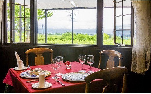 キュイエット「ランチ」＆「マルス穂坂ワイナリー体験」ペアセット [山梨県 韮崎市 20743917]