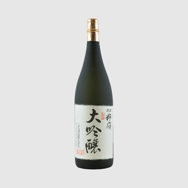 粹府　大吟醸　1800mL瓶（木函入り）【三宅酒造】060-010