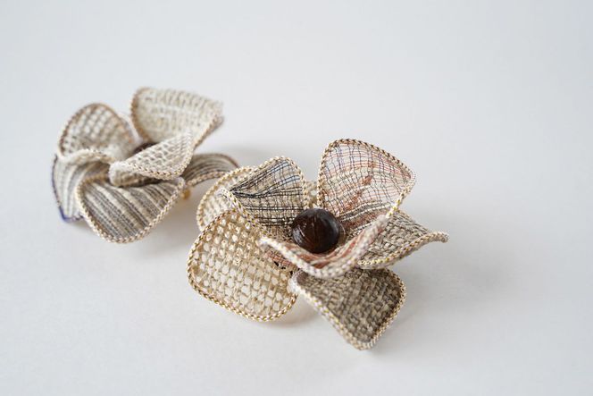 丹後の藤布　ブローチ「吉祥藤華」　FY00045