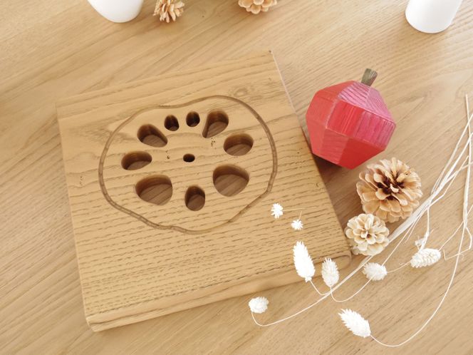 鍋敷き おしゃれ 木製 なべしき 無垢材 キッチン 雑貨 国産 栗の木 栗材 インテリア 藤枝家具 木工品 日用品 遊木舎 G22M ハスナベシキ M 静岡県 藤枝市 [PT0012-000059]