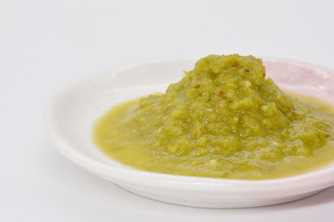 AE283島原の自家製柚子こしょう 1本（90g） 【無添加 無着色 保存料不使用】