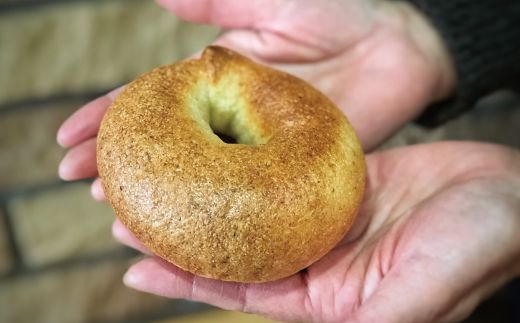 R5-076．【Cafe リノ】高知県産のおからを使ったもちもちベーグル（プレーン）16個セット