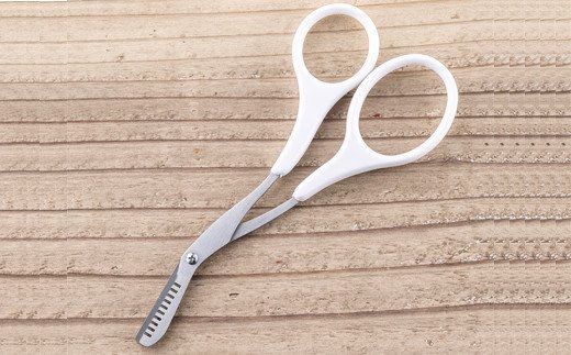 H5-249 ◇貝印 眉スキハサミ（KQ-3155）