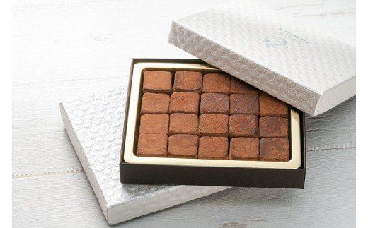 生チョコレート　20コ入り2箱