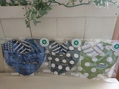 A-283 ハンドメイドのスタイ4枚セット（男の子向け）