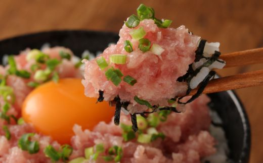 定期便3回 カツオとマグロ堪能定期便A お楽しみ 切り落とし 刺身 刺し身 鮪 カツオのたたき ネギトロ 海鮮 魚 惣菜 海産物 魚介類 まぐろ まぐろたたき 海産物 冷凍 高知県 緊急支援品 訳あり 鰹 切り落とし 不揃い 傷 規格外 故郷納税 送料無料 室戸 all tk012!