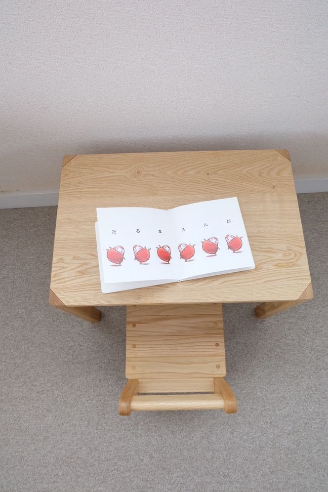 子供 机 キッズ デスク おしゃれ 木製 木育 男の子 女の子 無垢材 国産 栗の木 栗材 インテリア 藤枝家具 木工品 日用品 遊木舎 G19 ミニデスク 静岡県 藤枝市 [PT0012-000062]