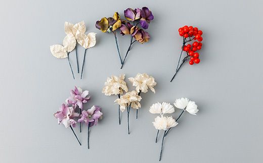 【布花アクセサリー】パンジーと赤い実のヘッドアクセサリーset 036008