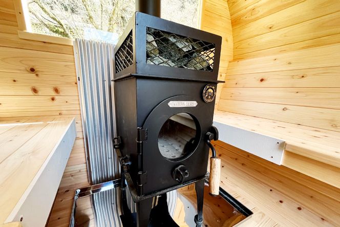 山梨県産総ヒノキ インダストリアル バレルサウナ 割引券 30万円分《申込前に要連絡》 [ハッピーコーポレーション 山梨県 韮崎市 20740898]