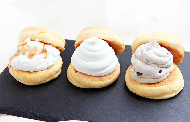 099H2998 【スピード発送】パンケーキカフェcafeblowの「ふわふわパンケーキ」 3種3個（プレーン 塩キャラメル Wチョコ）