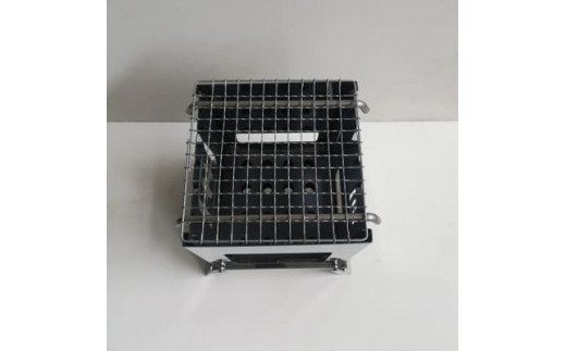 焚き火台 囲 艶消し 2トーン ネーム Sサイズ ビニールケース付 B5 [新星金属製作所 大阪府 守口市 20940910] かこみ キャンプ ソロ ツーリング 山登り BBQ バーベキュー コンロ 焚火台 焚き火 折り畳み コンパクト 軽量