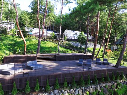 【河口湖カントリーコテージBan宿泊券】平日ペア！グランピングリゾート＊1泊2日朝食付き FAA7022