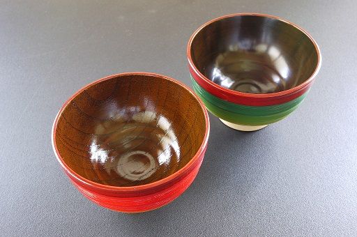 漆工芸・黄薇彫】 千筋椀/赤・緑ペア23-040-004(岡山県総社市 漆工芸・黄薇彫】 千筋椀/赤・緑ペア23-040-004(岡山県総社市