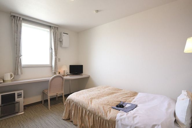 ホテルまつや宿泊券【1泊2食白糠食材コース料理・飲み放題付】