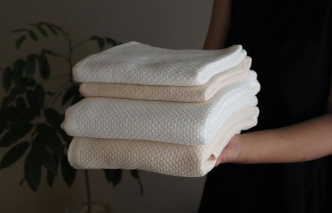 G1933 【ソフトハニカム】泉州南部織 バスタオル3枚セット（ベージュ）+ソフトハニカム織ハーフハンカチ1枚