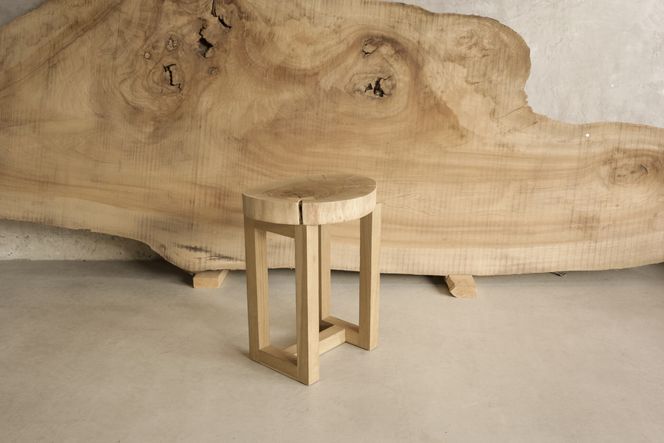 414. オーク スツール 岐阜県 産 オーク イス 椅子 無垢