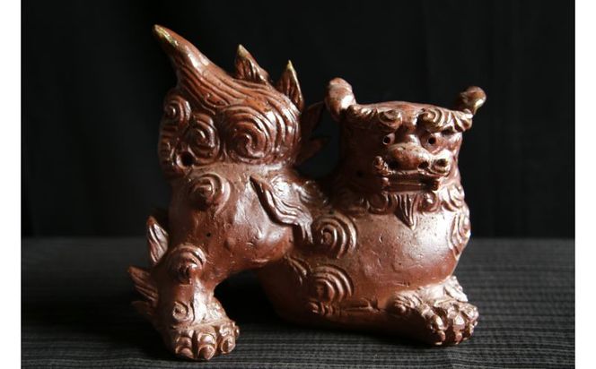 島常賀 台付シーサー 名工 壺屋焼 美品 美術品・アンティーク