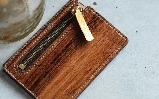 【こだわりの革細工】ジッパー小銭入れ /「LEATHERS by Kei Arabuna」 101001