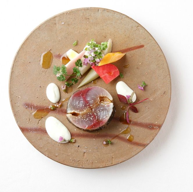 【亀岡市ふるさと納税限定】＜祇園ミクニ＞亀岡の特産品のスペシャリテコース　ペアお食事券≪京都 古都 チケット 亀岡牛 特別 体験 おでかけ 観光 旅行≫