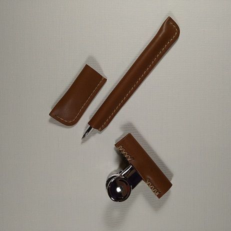 y@szvEl郌U[{[yJo[NbvZbgyCafe&Leather Diiz_HA0958