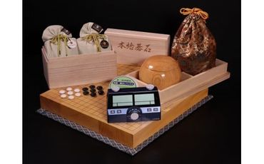 1000-03　日向特製はまぐり碁石日向榧碁盤豪華囲碁8点セット